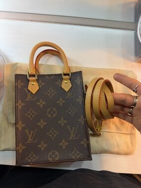 Mini lv petit sac plat